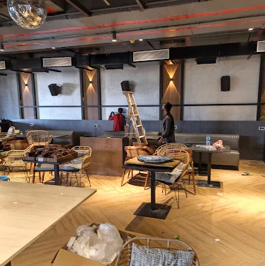 Commercial Deep Cleaning